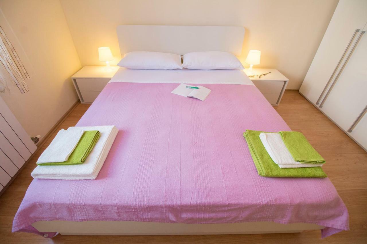 Latis Apartment Rovinj Bagian luar foto