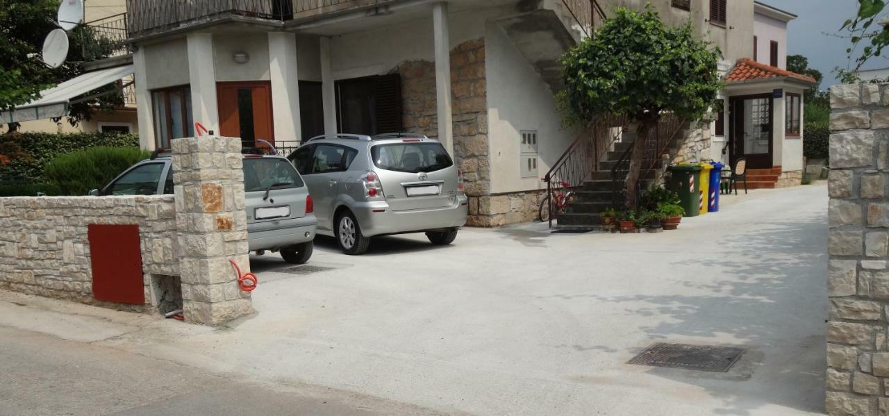 Latis Apartment Rovinj Bagian luar foto
